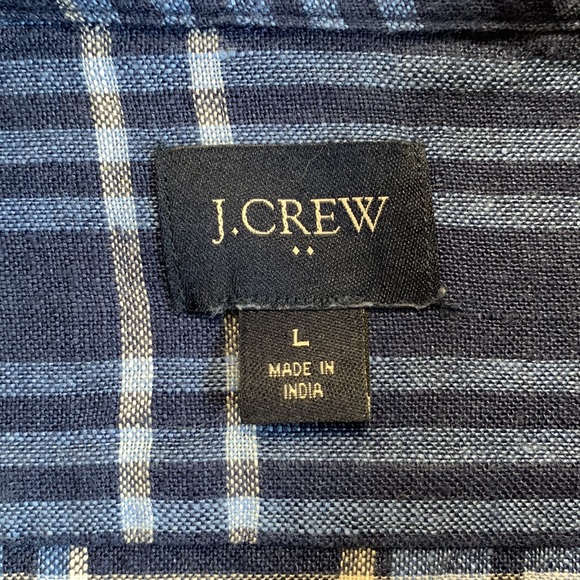 J. Crew long sleeve button down collar shirt.  L - Picture 7 of 7